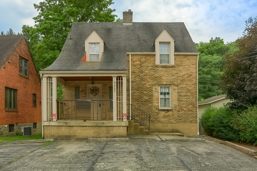 Primary Photo Of 3357 Babcock Blvd, Pittsburgh Storefront Retail Residential For Sale