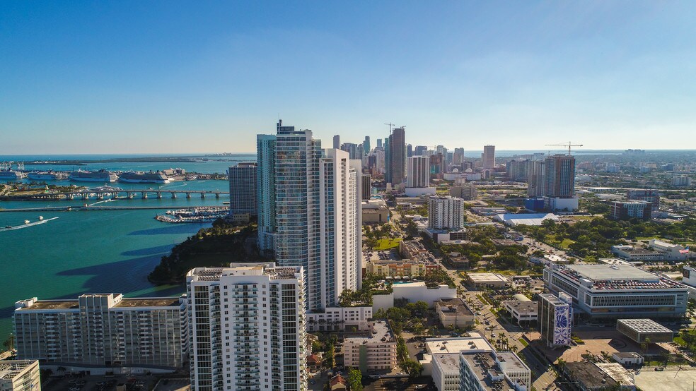 More Photos Of 475 NE 25th St, Miami Land For Sale