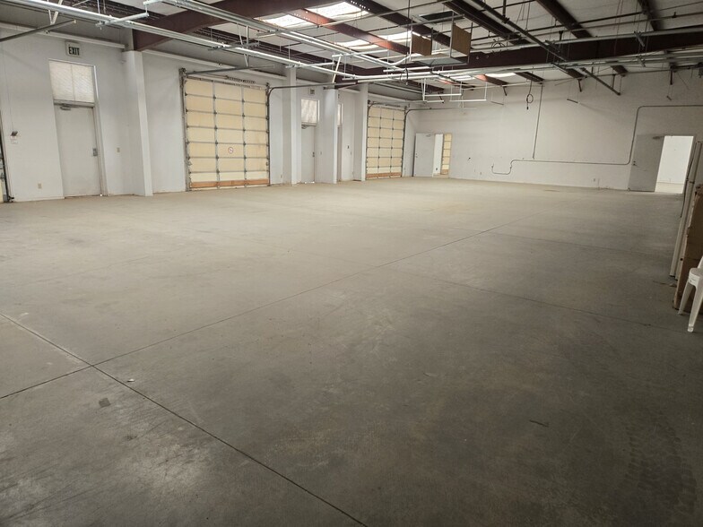 More Photos Of 9711-10101 Yucca Rd, Adelanto Truck Terminal For Sale