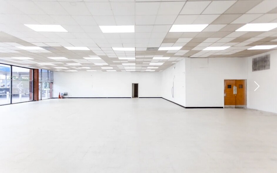 More Photos Of 2429 Carraway Blvd, Birmingham Service Station For Lease