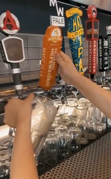 More Photos Of 8931 Reseda Blvd, Northridge Restaurant For Lease