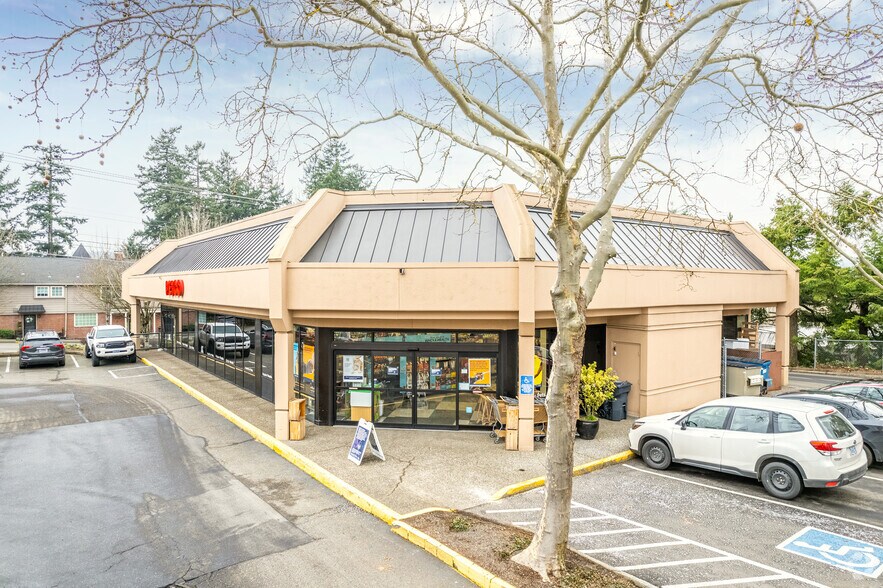 More Photos Of 333 S State St, Lake Oswego Storefront For Lease