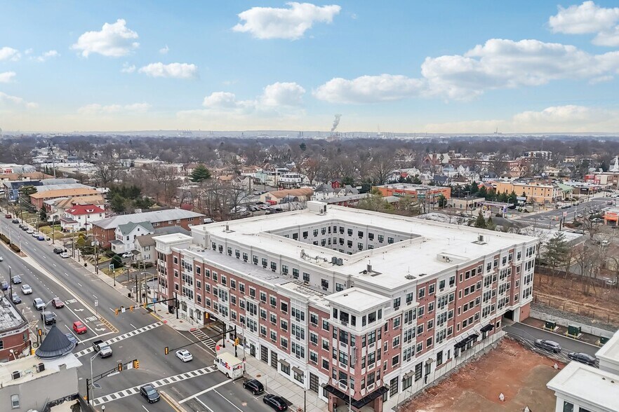 More Photos Of 10 W Westfield Ave W, Roselle Park Apartments For Lease