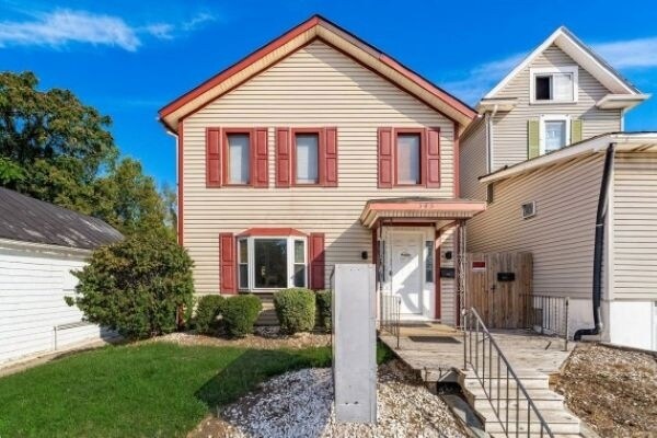 More Photos Of 545 E Main St, Lancaster Office Residential For Sale
