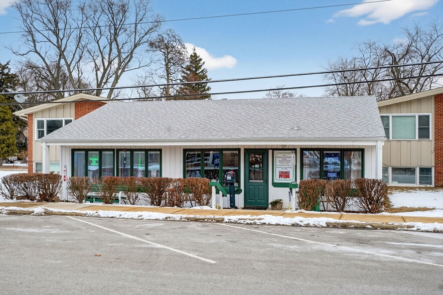 More Photos Of 0S165 Church St, Winfield Office For Sale