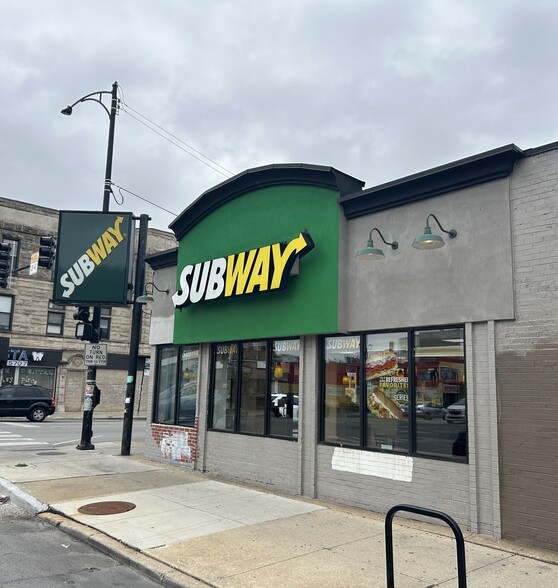More Photos Of 2759 W Cermak Ave, Chicago Freestanding For Lease