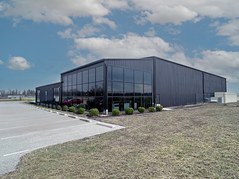 More Photos Of 9405 Airport Blvd, Mascoutah Specialty For Sale