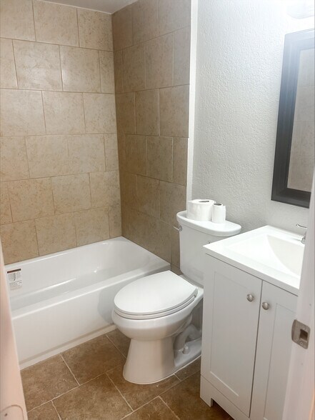 More Photos Of 2432 Little York Rd #8 rd, Houston Apartments For Sale