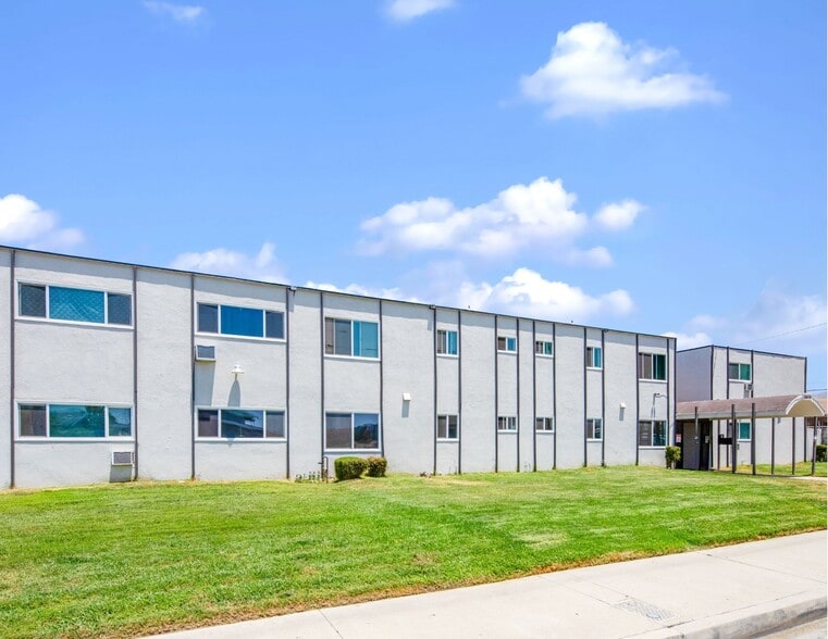 More Photos Of 26674 Ward St, Highland Apartments For Sale