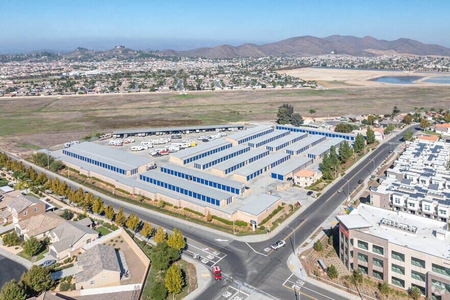 More Photos Of 29985 Berea Rd, Menifee Self Storage For Lease