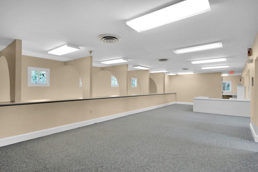 More Photos Of 1201-1203 Colonial Commons Ct, Lancaster Medical For Lease