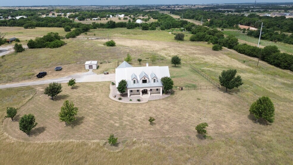 More Photos Of 13340 John Day Rd, Haslet Specialty For Sale