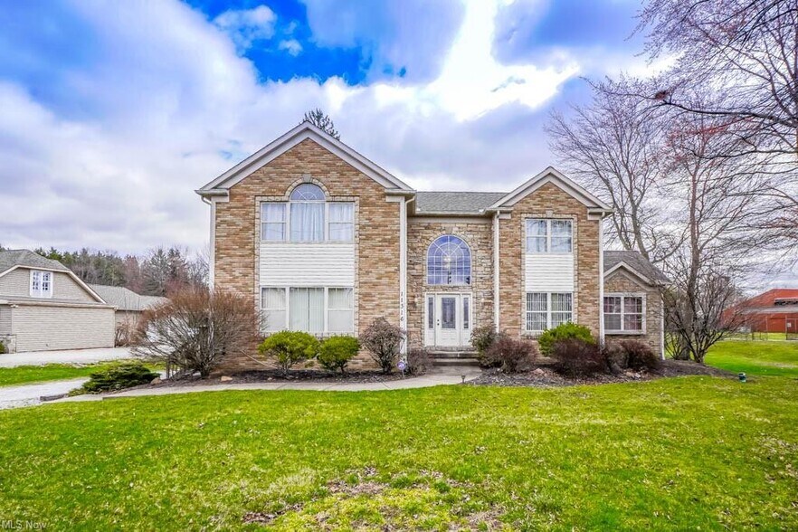 Primary Photo Of 11316 Cleveland Ave NW, Uniontown Office Residential For Sale