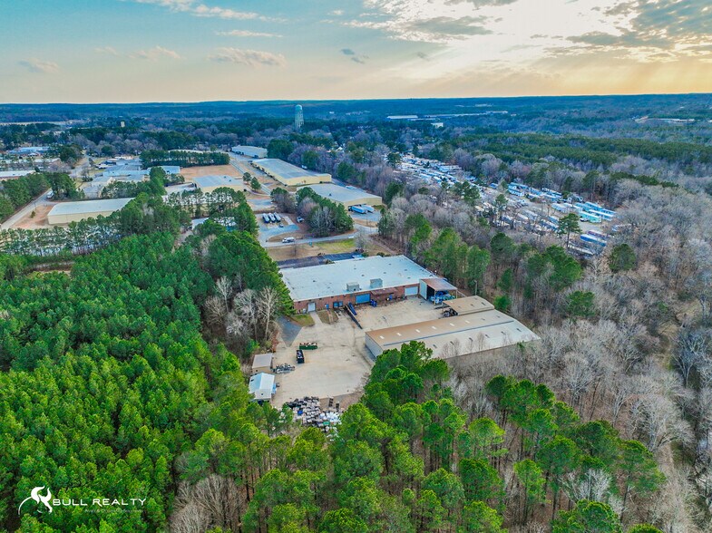 More Photos Of 2803 Bravo Pl, Monroe Warehouse For Lease