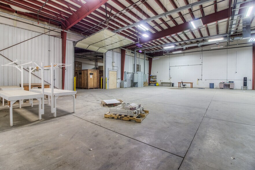 More Photos Of 503 W Prospect Rd, Moxee Warehouse For Lease