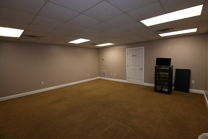 More Photos Of 3925 Harrison Rd, Loganville Office For Sale