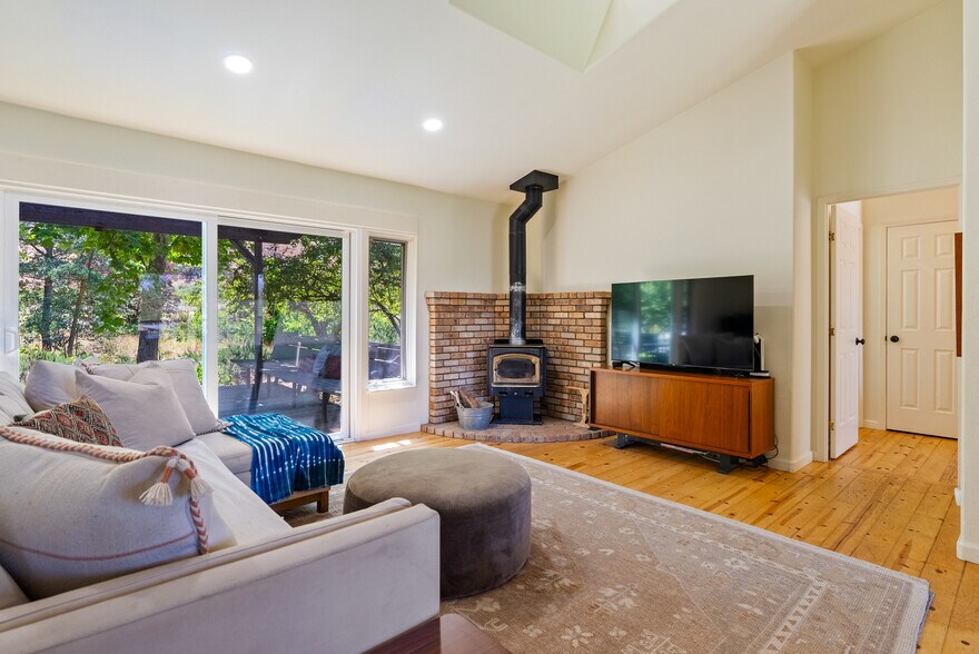 More Photos Of 5750 El Pharo Dr, Paso Robles Land For Sale