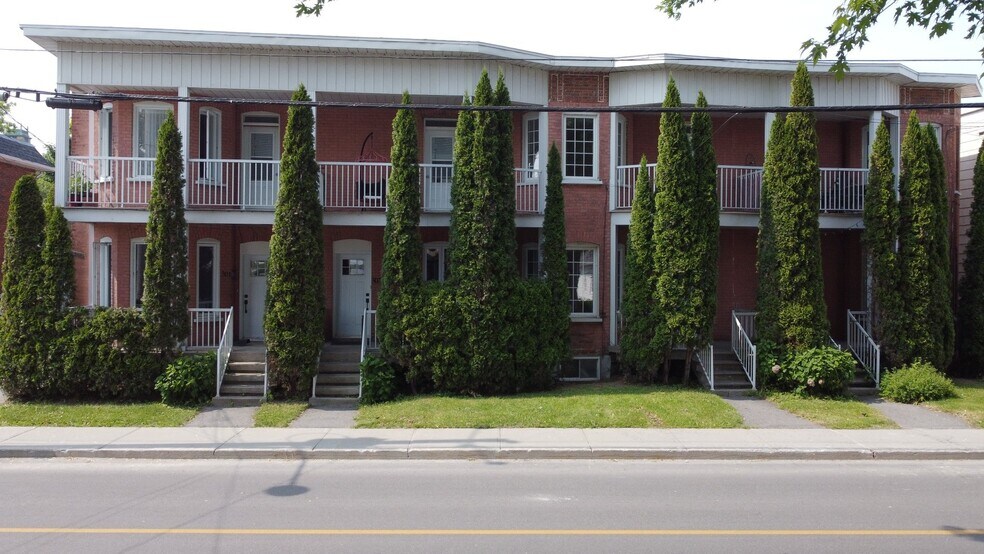 More Photos Of 301-307 Boul Du Havre, Salaberry-de-valleyfield Apartments For Sale