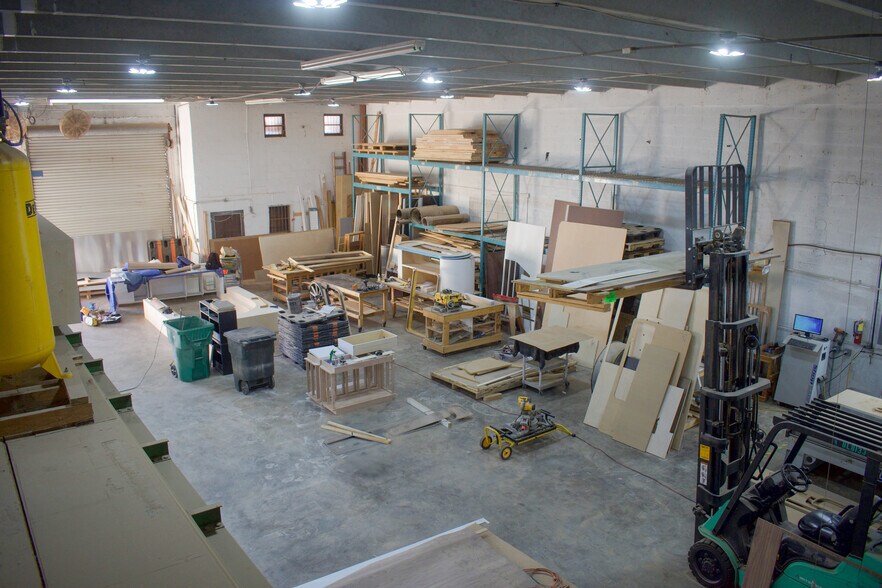 More Photos Of 8497-8499 NW 54th St, Doral Warehouse For Sale