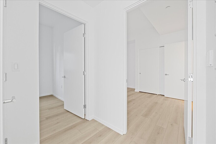 More Photos Of 636 N Juanita Ave, Los Angeles Apartments For Sale