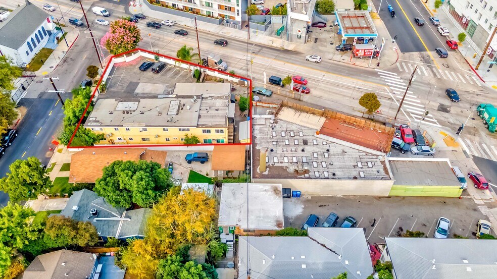 More Photos Of 3125 London St, Los Angeles Apartments For Sale