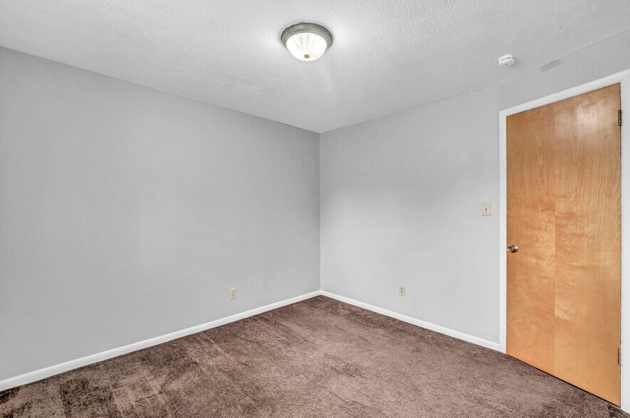 More Photos Of 818-850 S Green Rd, South Euclid Apartments For Sale