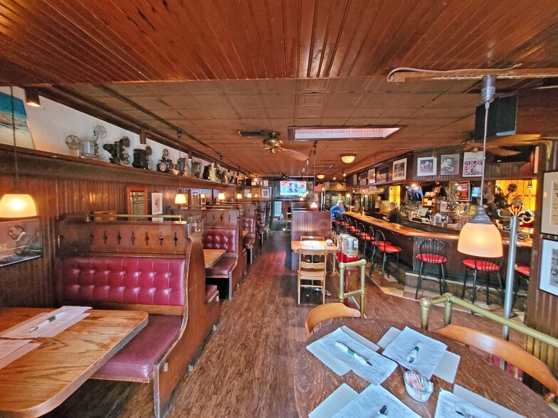 More Photos Of 1964 W Market St, Akron Freestanding For Sale