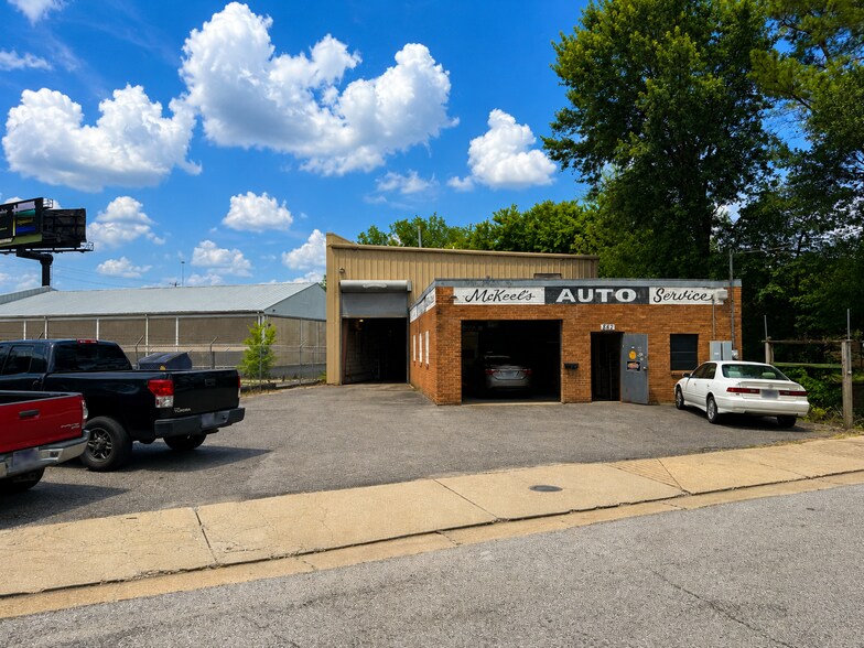 More Photos Of 862 Bartlett Rd, Memphis Auto Repair For Sale