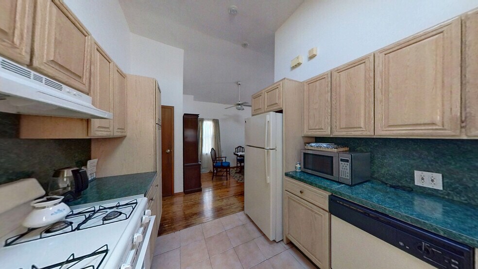 More Photos Of 2811 Haring St, Brooklyn Multifamily For Sale