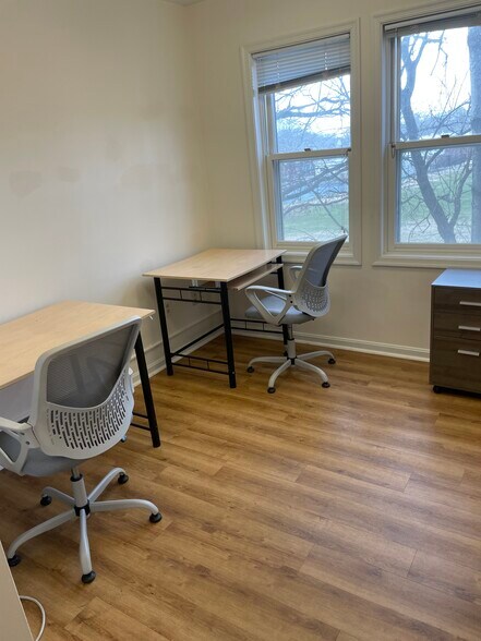 More Photos Of 2106 Gallows Rd, Vienna Office For Lease