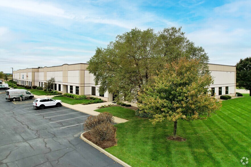 Primary Photo Of 100 Lanter Ct, Collinsville Warehouse For Lease