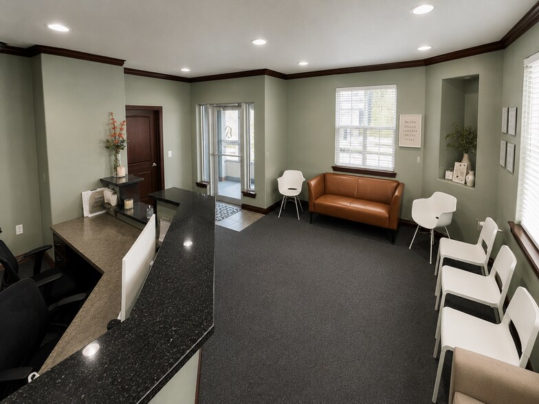 More Photos Of 1950 Keene Rd, Richland Office For Sale