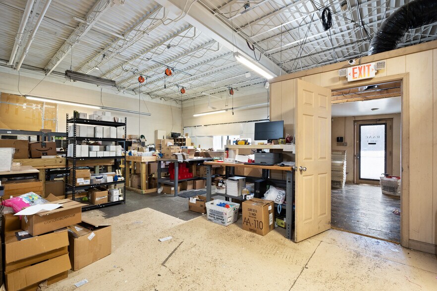 More Photos Of 677 S Cardinal Ln, Scottsburg Industrial For Sale