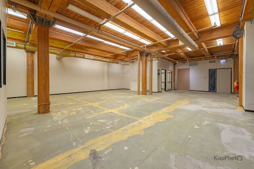 More Photos Of 819 S Wabash Ave, Chicago Loft Creative Space For Lease