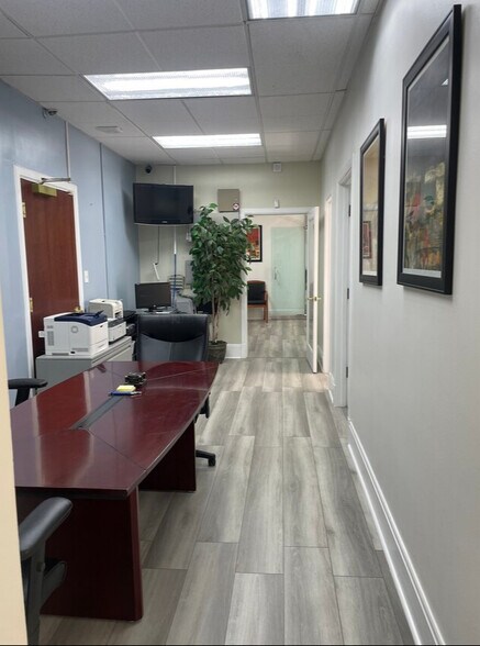 More Photos Of 490 Post St, San Francisco Office For Sale
