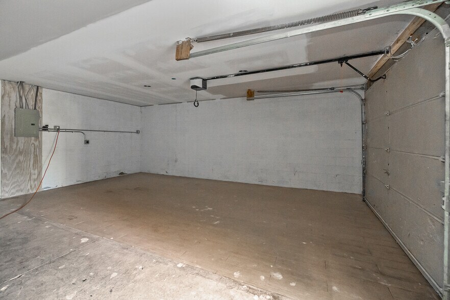 More Photos Of 206 N Sgt Stanley Hoffman Blvd, Lehighton Office Residential For Lease