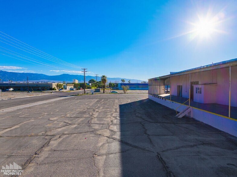 More Photos Of 45585 Commerce St, Indio Warehouse For Sale