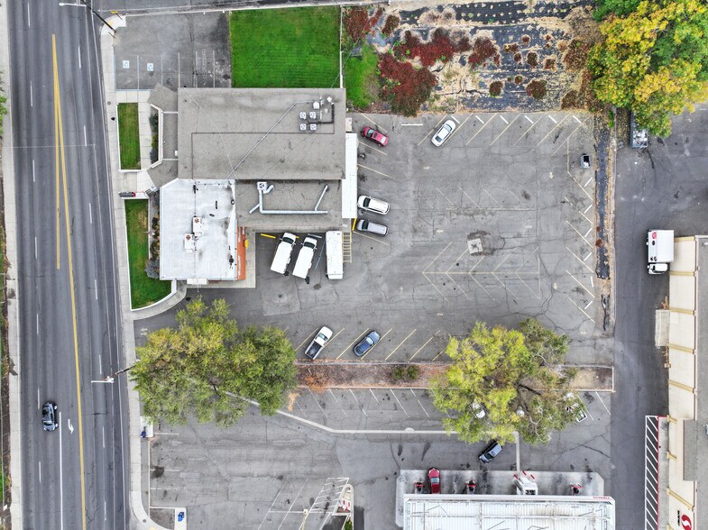 More Photos Of 310 N 16th Ave, Yakima Office For Sale
