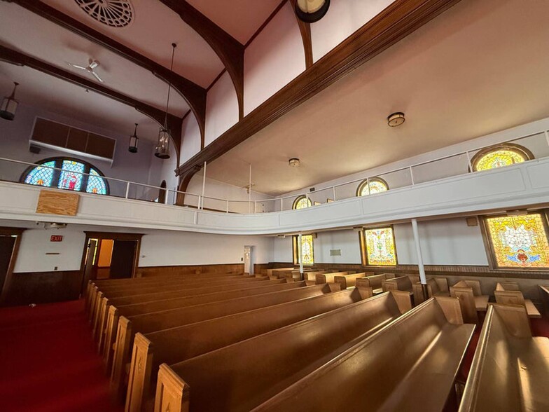 More Photos Of 17 Fremont St, Gloversville Religious Facility For Sale