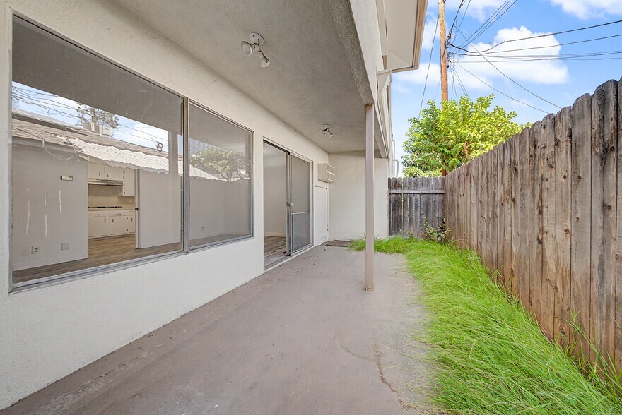 More Photos Of 2521-2523 S 6th Ave, Arcadia Apartments For Sale
