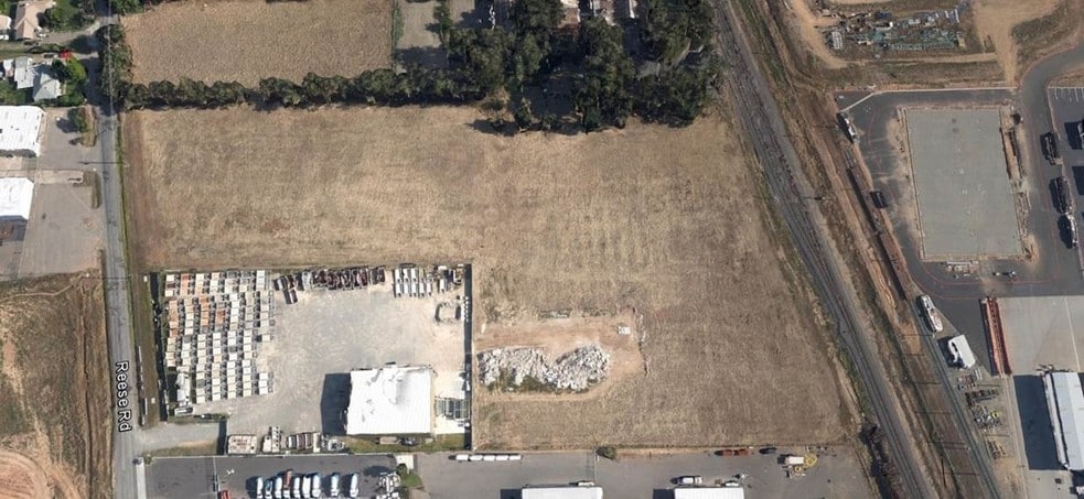 Primary Photo Of 7445 Reese Rd, Sacramento Land For Lease