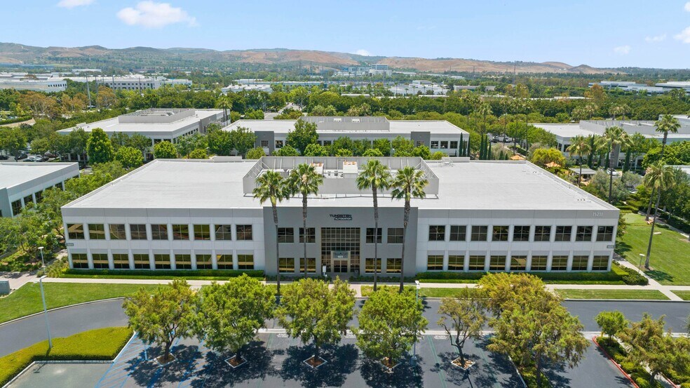 More Photos Of 46 Discovery, Irvine Unknown For Lease