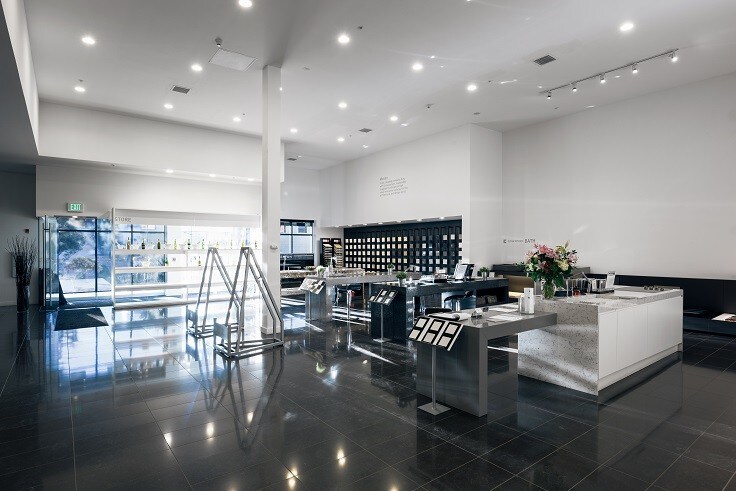 More Photos Of 333 N Bedford Rd, Mount Kisco Warehouse For Lease