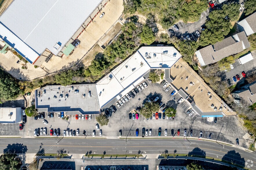 More Photos Of 2525-2607 Jackson-keller Rd, San Antonio Unknown For Lease