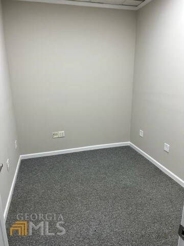 More Photos Of 25 Siebald St, Statesboro Office For Sale