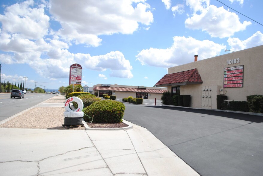 More Photos Of 10178-10182 I Ave, Hesperia Flex For Sale