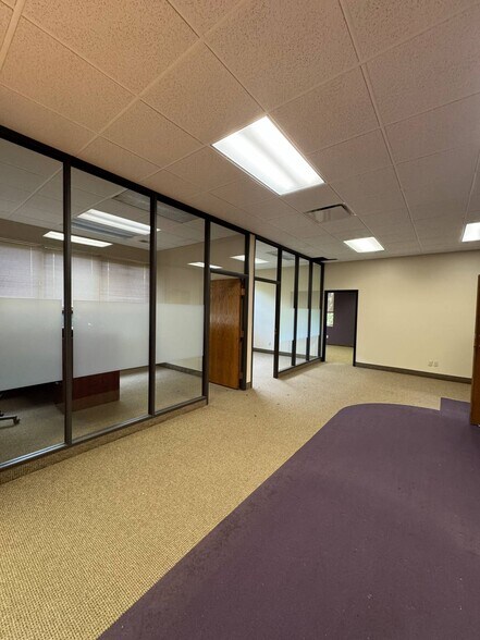 More Photos Of 70 W Streetsboro Rd, Hudson Self Storage For Lease