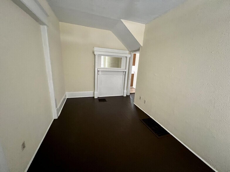 More Photos Of 1202 Melrose Ave NW, Roanoke Multifamily For Sale