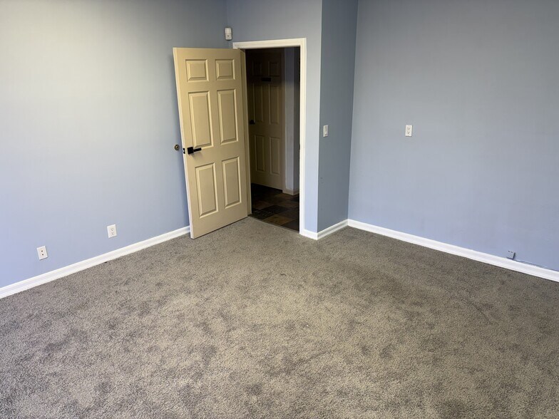 More Photos Of 3651 Lindell Rd, Las Vegas Medical For Lease