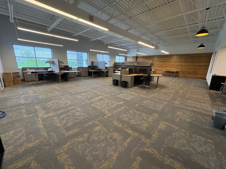 More Photos Of 1330 Win Hentschel Blvd, West Lafayette Office For Lease